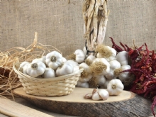 Taşköprü Sarımsağı ORTA Boy 1 Kg Yeni mahsül